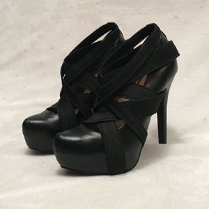 Colin Stuart Criss Cross Strap Heel